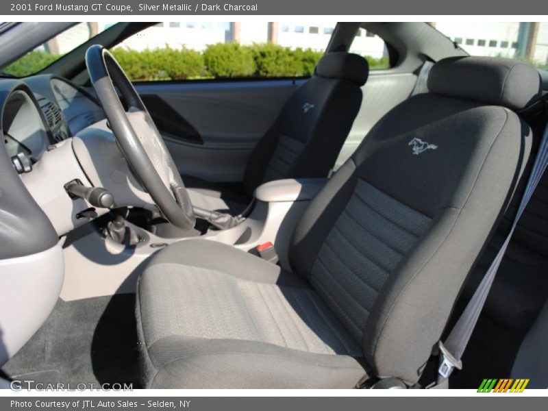 Silver Metallic / Dark Charcoal 2001 Ford Mustang GT Coupe