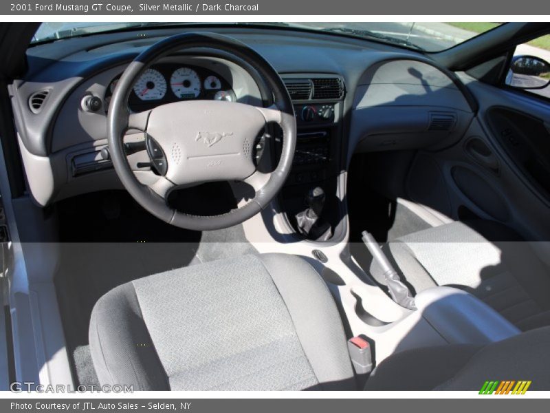 Silver Metallic / Dark Charcoal 2001 Ford Mustang GT Coupe