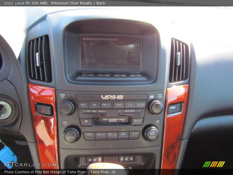 Millennium Silver Metallic / Black 2002 Lexus RX 300 AWD