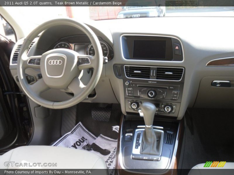 Teak Brown Metallic / Cardamom Beige 2011 Audi Q5 2.0T quattro