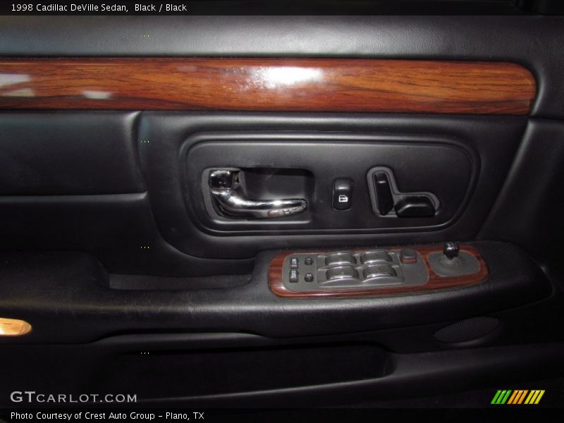 Black / Black 1998 Cadillac DeVille Sedan