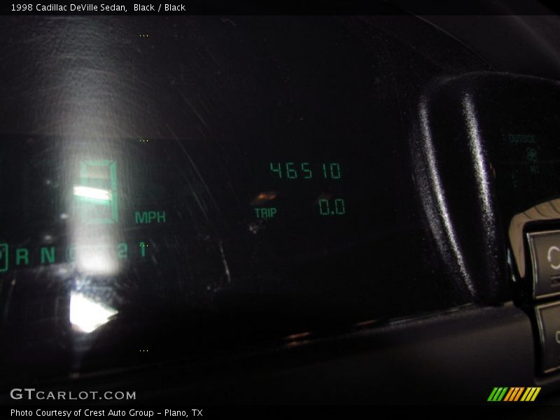 Black / Black 1998 Cadillac DeVille Sedan