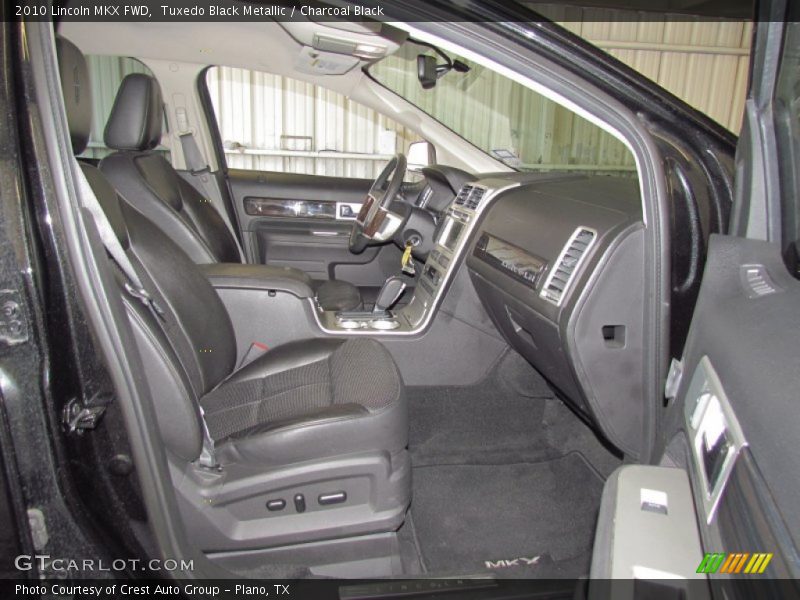 Tuxedo Black Metallic / Charcoal Black 2010 Lincoln MKX FWD