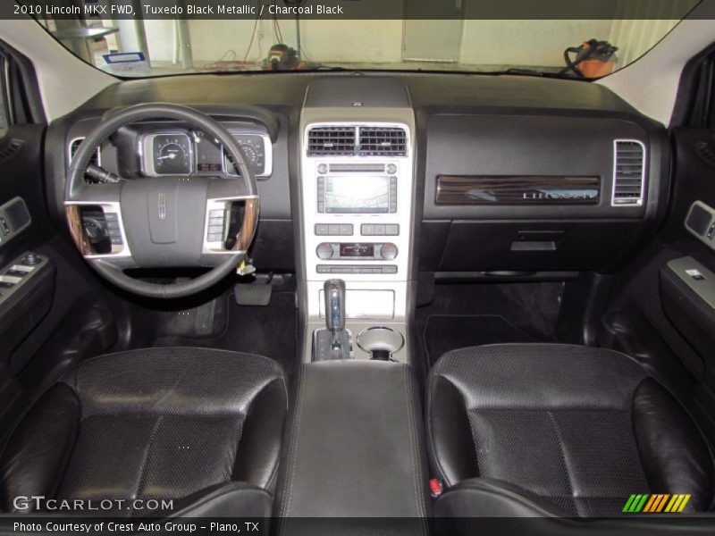 Tuxedo Black Metallic / Charcoal Black 2010 Lincoln MKX FWD
