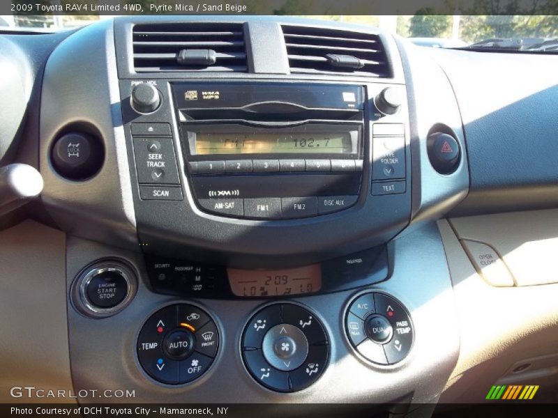 Controls of 2009 RAV4 Limited 4WD