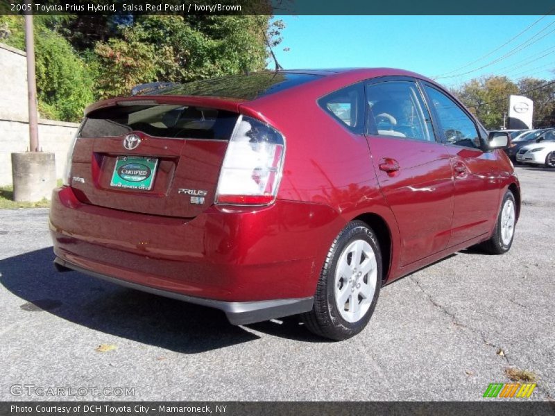 Salsa Red Pearl / Ivory/Brown 2005 Toyota Prius Hybrid