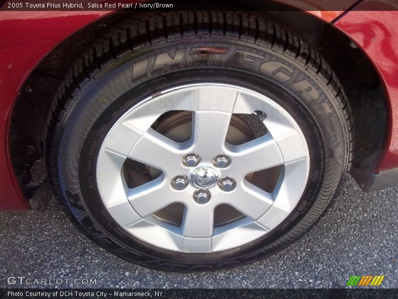 Salsa Red Pearl / Ivory/Brown 2005 Toyota Prius Hybrid