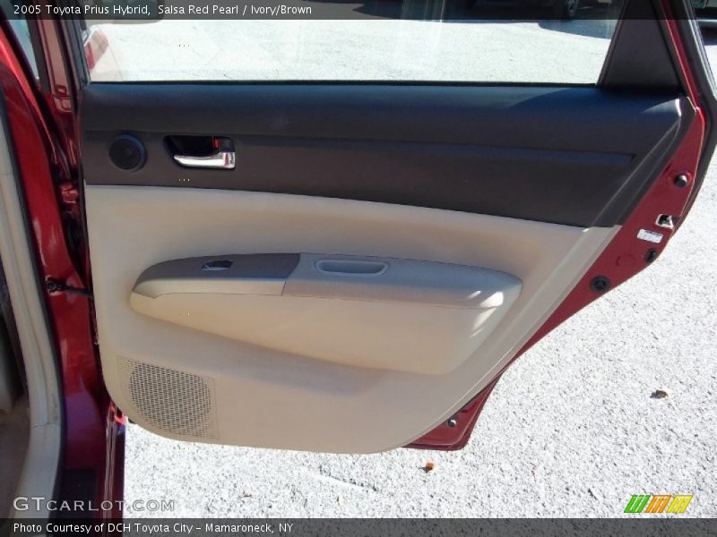 Salsa Red Pearl / Ivory/Brown 2005 Toyota Prius Hybrid