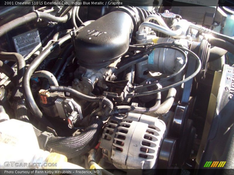  2001 S10 LS Extended Cab Engine - 4.3 Liter OHV 12-Valve Vortec V6