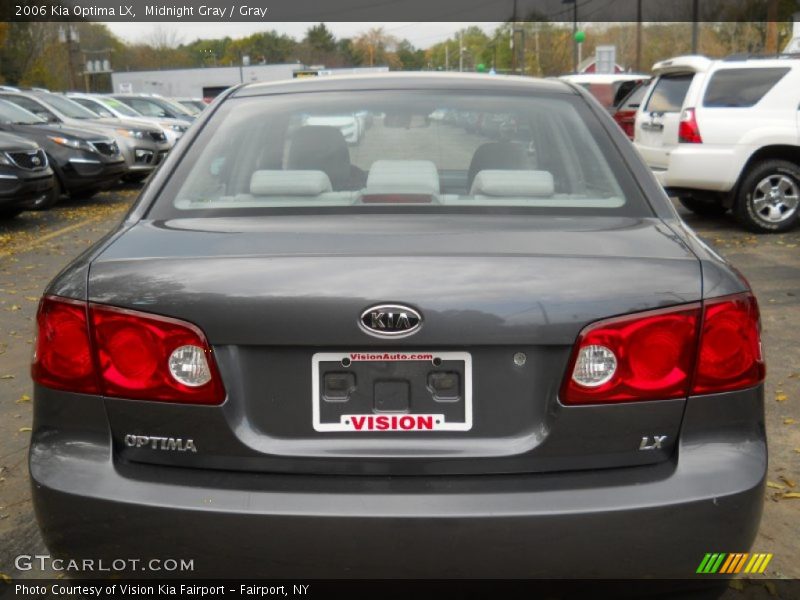 Midnight Gray / Gray 2006 Kia Optima LX