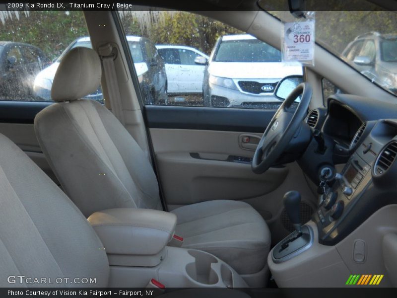 Titanium Gray / Beige 2009 Kia Rondo LX