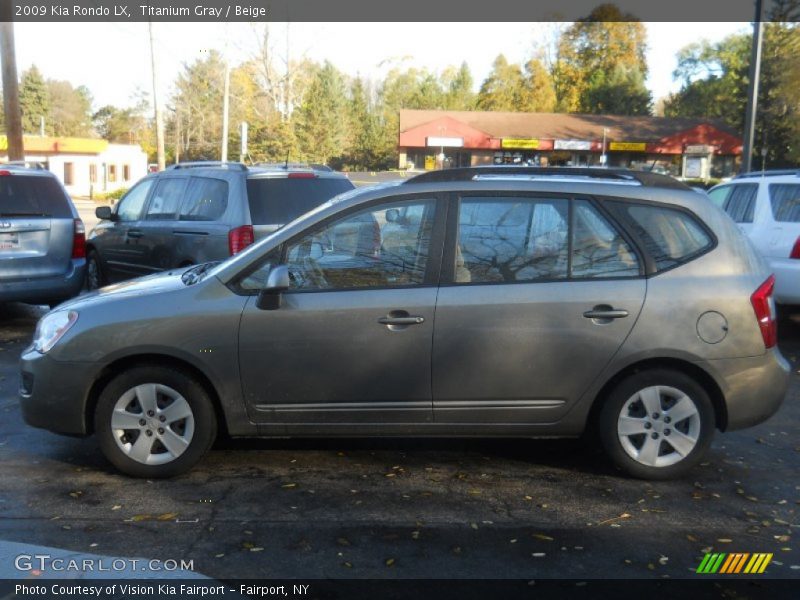 Titanium Gray / Beige 2009 Kia Rondo LX