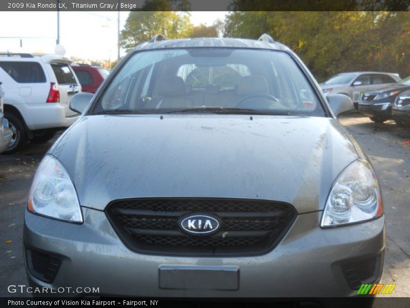 Titanium Gray / Beige 2009 Kia Rondo LX