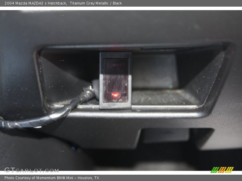Titanium Gray Metallic / Black 2004 Mazda MAZDA3 s Hatchback