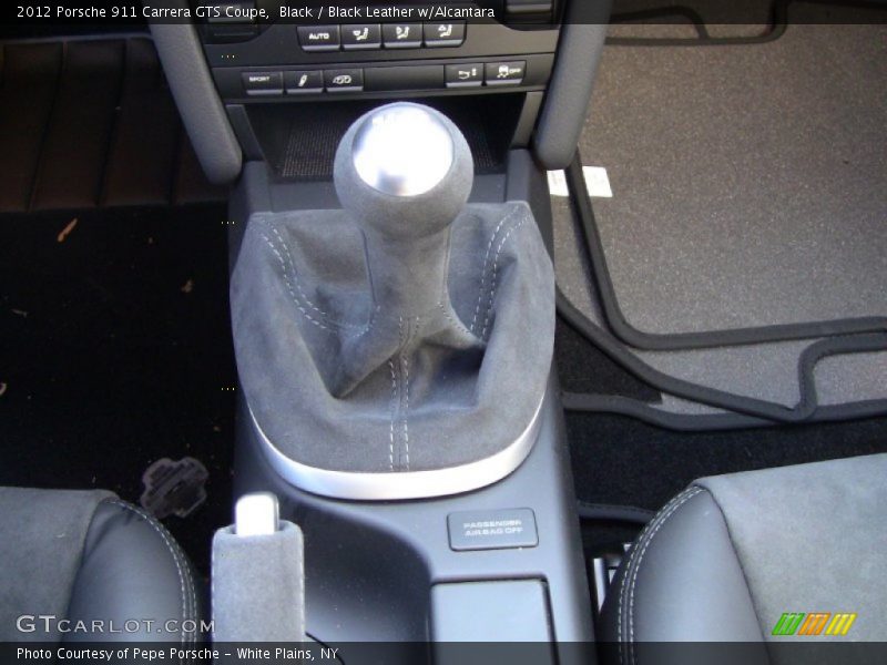 Black / Black Leather w/Alcantara 2012 Porsche 911 Carrera GTS Coupe