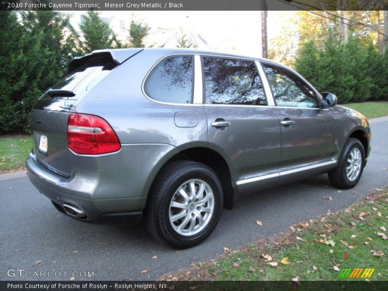 Meteor Grey Metallic / Black 2010 Porsche Cayenne Tiptronic