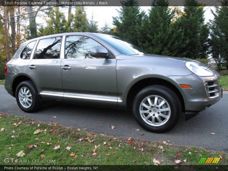 Meteor Grey Metallic / Black 2010 Porsche Cayenne Tiptronic
