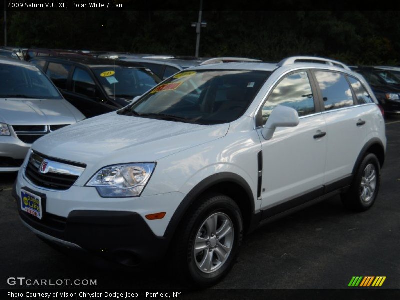 Polar White / Tan 2009 Saturn VUE XE