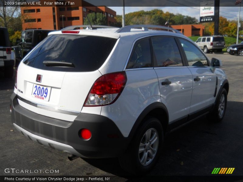 Polar White / Tan 2009 Saturn VUE XE