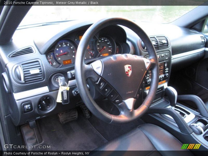 Meteor Grey Metallic / Black 2010 Porsche Cayenne Tiptronic