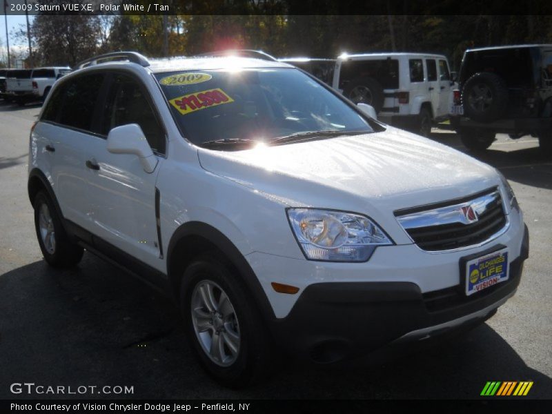 Polar White / Tan 2009 Saturn VUE XE