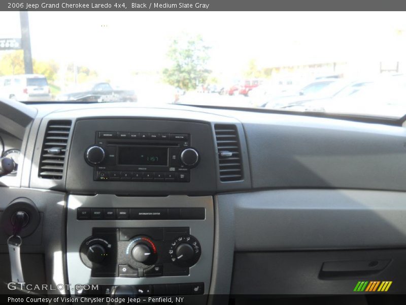 Black / Medium Slate Gray 2006 Jeep Grand Cherokee Laredo 4x4