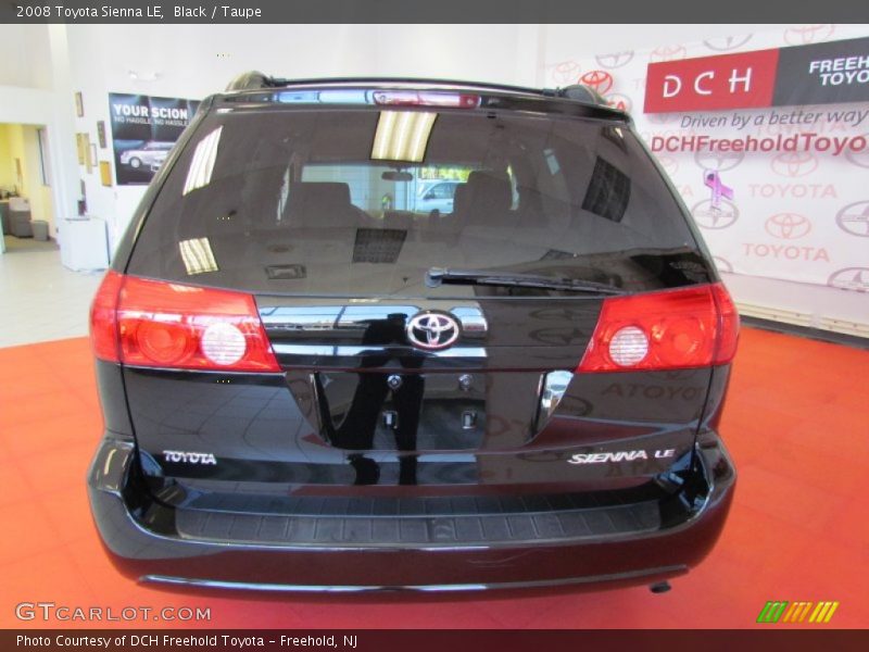 Black / Taupe 2008 Toyota Sienna LE