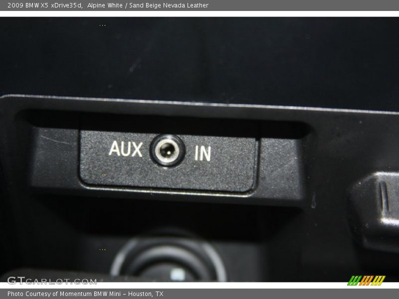 Alpine White / Sand Beige Nevada Leather 2009 BMW X5 xDrive35d