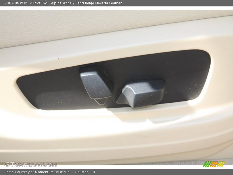 Alpine White / Sand Beige Nevada Leather 2009 BMW X5 xDrive35d