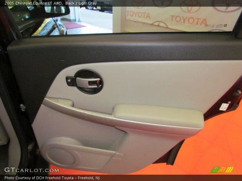 Black / Light Gray 2005 Chevrolet Equinox LT AWD