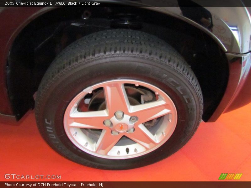 Black / Light Gray 2005 Chevrolet Equinox LT AWD