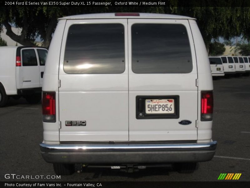 Oxford White / Medium Flint 2004 Ford E Series Van E350 Super Duty XL 15 Passenger