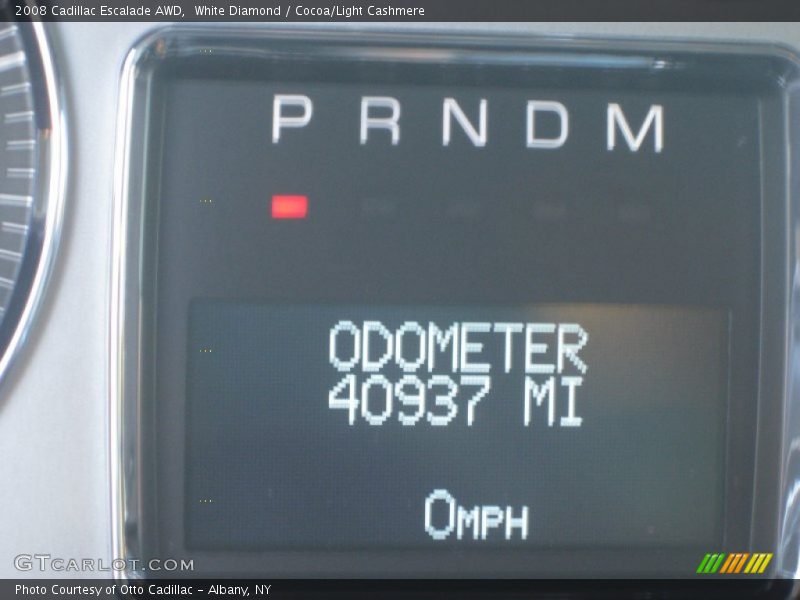 White Diamond / Cocoa/Light Cashmere 2008 Cadillac Escalade AWD