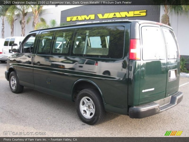 Dark Green Metallic / Medium Dark Pewter 2005 Chevrolet Express 1500 LS Passenger Van