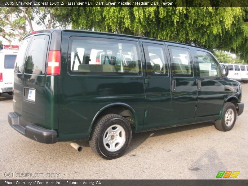 Dark Green Metallic / Medium Dark Pewter 2005 Chevrolet Express 1500 LS Passenger Van