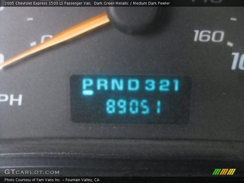 Dark Green Metallic / Medium Dark Pewter 2005 Chevrolet Express 1500 LS Passenger Van