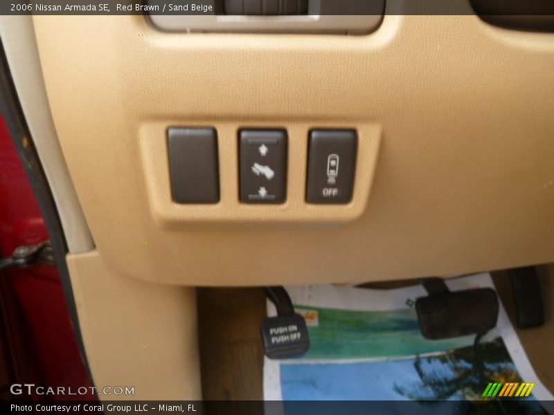Red Brawn / Sand Beige 2006 Nissan Armada SE