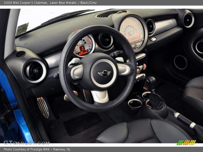 Laser Blue Metallic / Black/Grey 2009 Mini Cooper S Clubman
