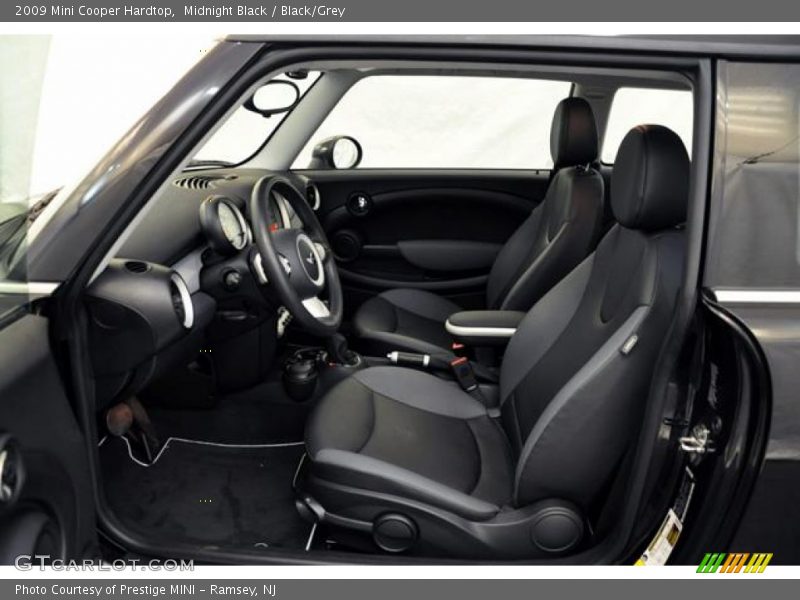 Midnight Black / Black/Grey 2009 Mini Cooper Hardtop