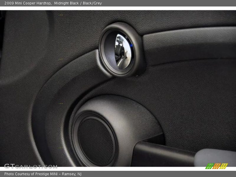 Midnight Black / Black/Grey 2009 Mini Cooper Hardtop