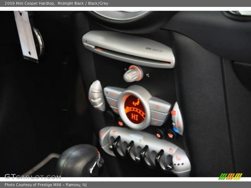 Midnight Black / Black/Grey 2009 Mini Cooper Hardtop