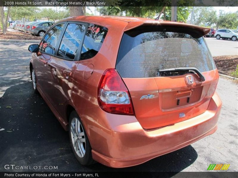 Blaze Orange Metallic / Black/Grey 2008 Honda Fit Sport