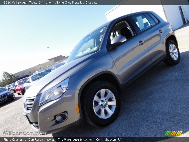 Alpine Grey Metallic / Charcoal 2010 Volkswagen Tiguan S 4Motion