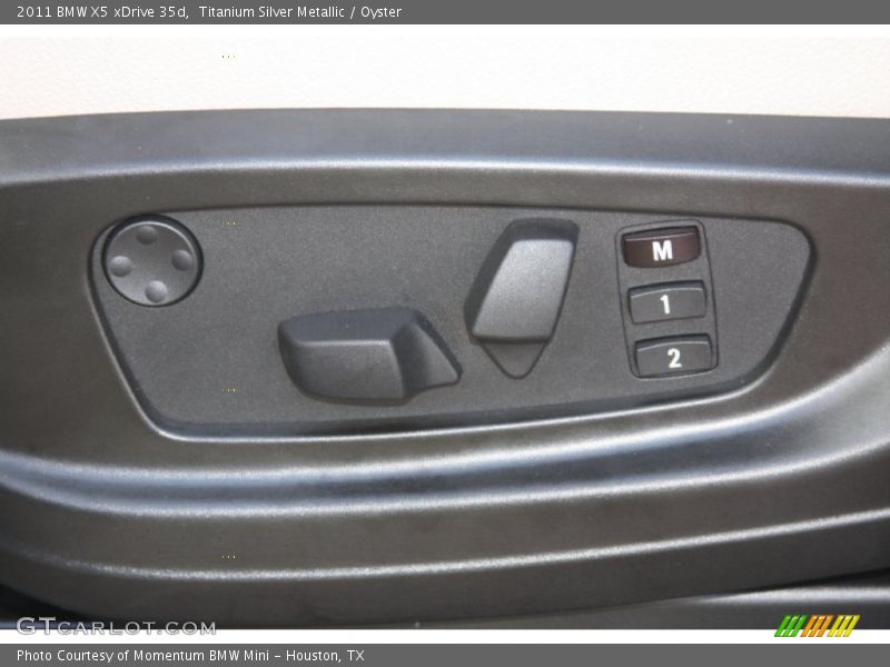 Titanium Silver Metallic / Oyster 2011 BMW X5 xDrive 35d