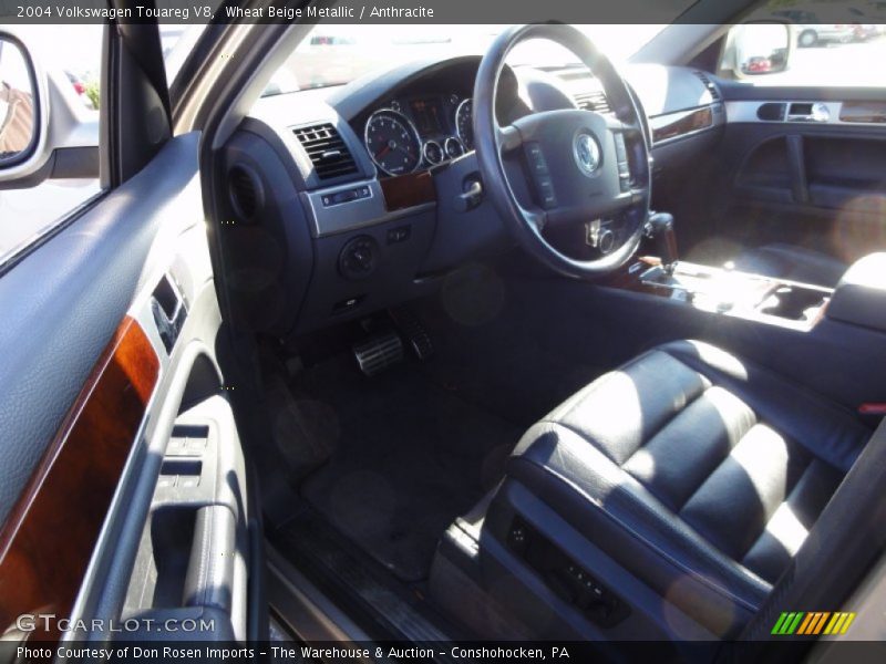 Wheat Beige Metallic / Anthracite 2004 Volkswagen Touareg V8