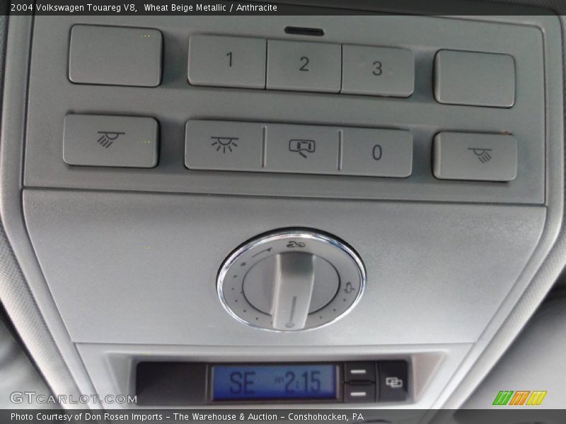 Controls of 2004 Touareg V8