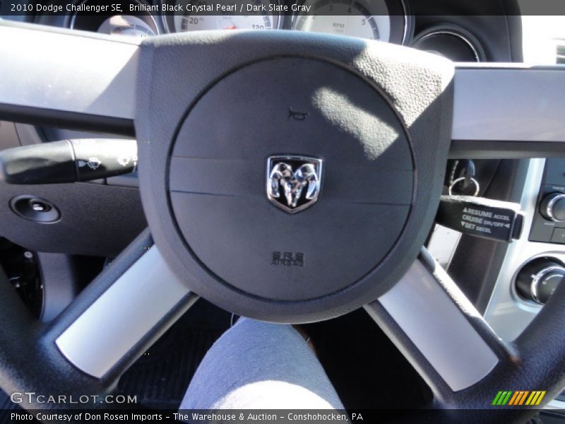 Brilliant Black Crystal Pearl / Dark Slate Gray 2010 Dodge Challenger SE