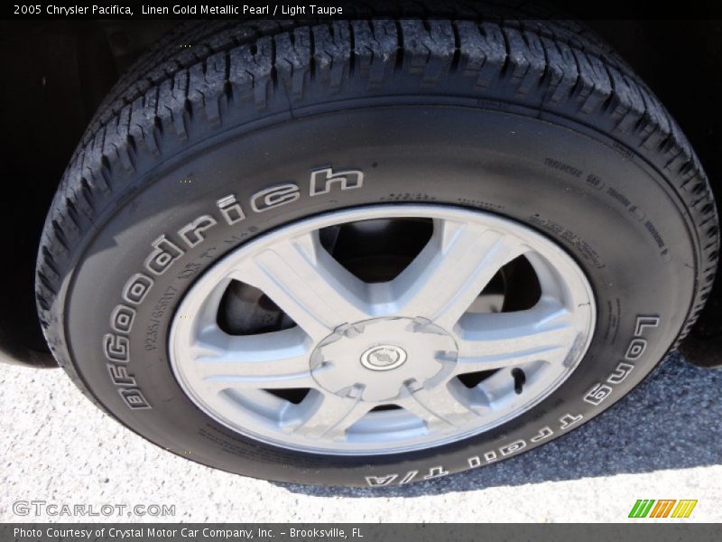 Linen Gold Metallic Pearl / Light Taupe 2005 Chrysler Pacifica