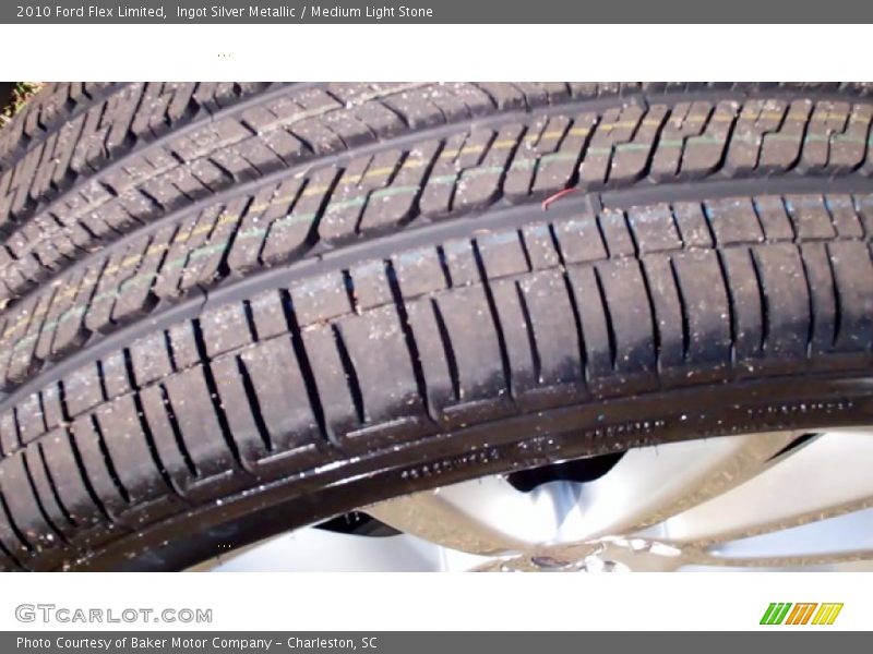 Ingot Silver Metallic / Medium Light Stone 2010 Ford Flex Limited