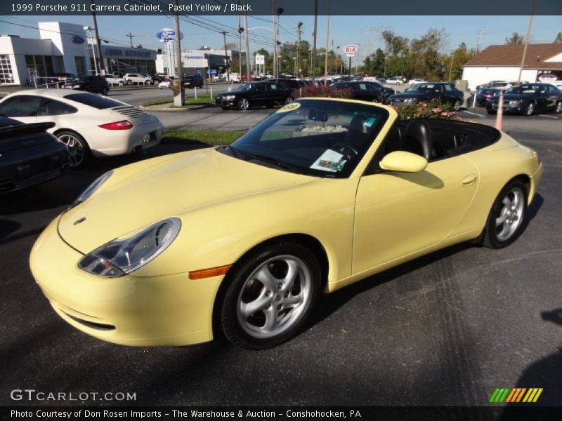 Front 3/4 View of 1999 911 Carrera Cabriolet